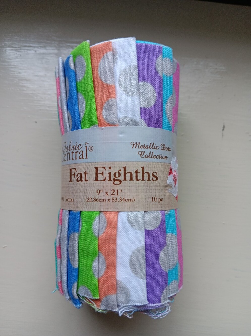 Fabric Central Fat Eighths Multicolor Polka Dot Fabric Pack